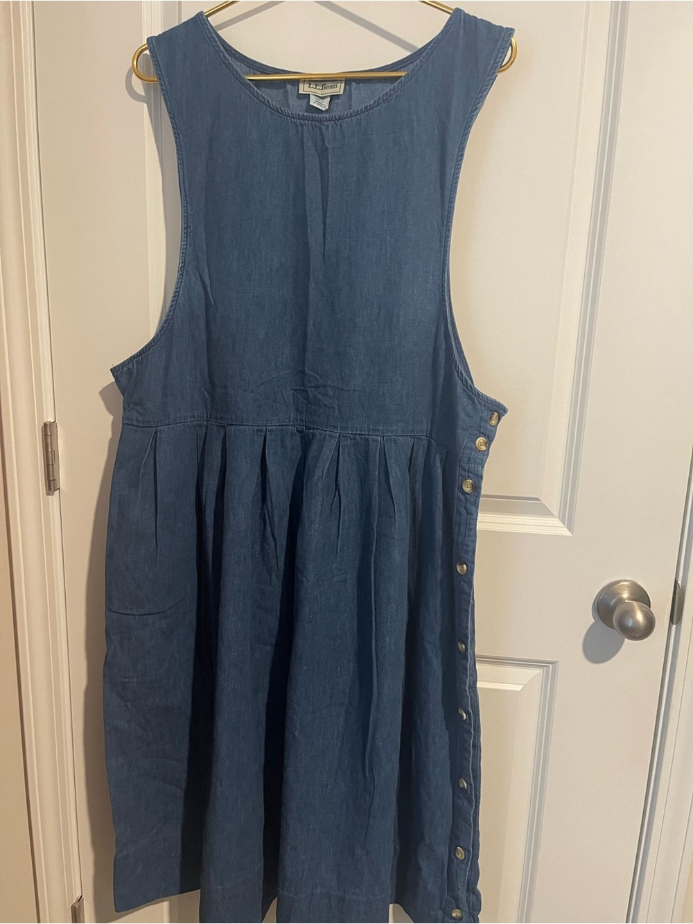L.L.Bean Denim Blue Midi Dress with Side Buttons 20R 22P-P 45L Has been hemmed
